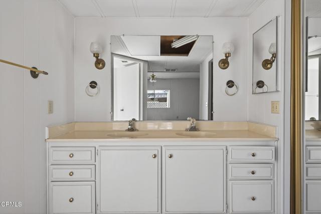 Detail Gallery Image 24 of 42 For 125 Frost Cir #125,  Ventura,  CA 93003 - 2 Beds | 2 Baths