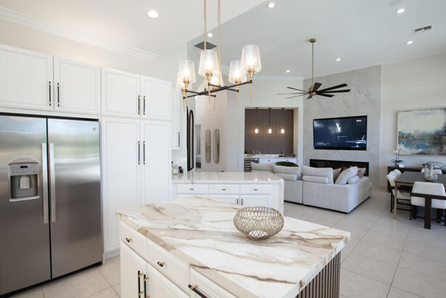 49460 Mission Drive W W Drive, La Quinta CA: https://media.crmls.org/mediaz/3d3545eb-9cde-4792-8ff9-7e8f64044bf7.jpg