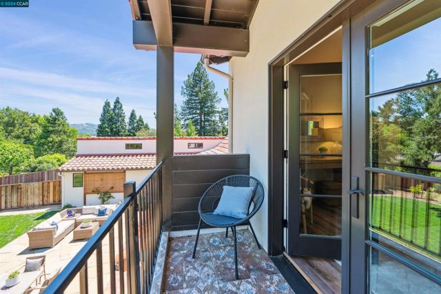 Image 24 of 42 For 850 Las Trampas Rd