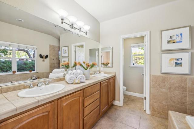 2031 Farndon Avenue, Los Altos CA: https://media.crmls.org/mediaz/3d39e077-8f1e-4aef-b2dd-edf19883b116.jpg