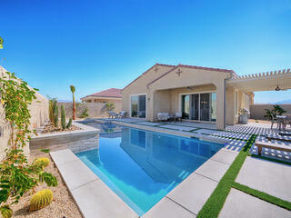 10 Zinfandel, Rancho Mirage CA: https://media.crmls.org/mediaz/3d3ac41a-0195-4172-8379-f0f710913c00.jpg