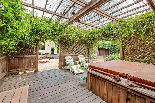329 Pope Street, Menlo Park CA: https://media.crmls.org/mediaz/3d3aea72-768b-4f61-b56f-b7ffe39d3c41.jpg