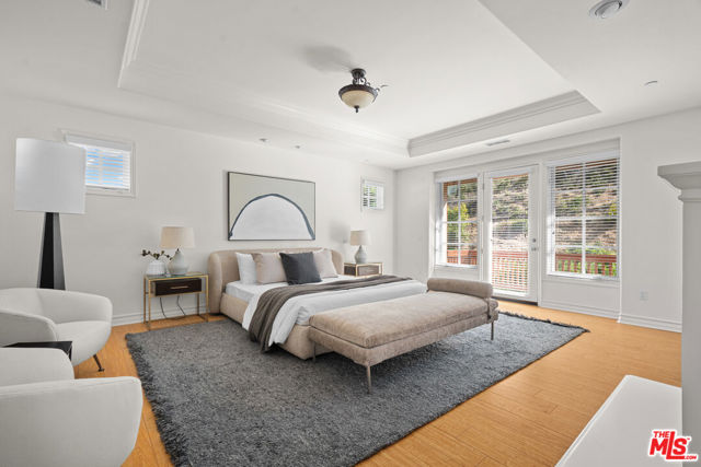 1772 Tamarack Street, Westlake Village CA: https://media.crmls.org/mediaz/3d3b9583-a4e8-40b1-accf-f531792db3f0.jpg