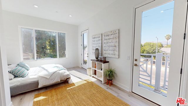 8486 N Camelia, Winnetka CA: https://media.crmls.org/mediaz/3d3ba172-6ef2-4f40-8d31-ffd8e938d6d4.jpg