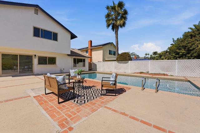 Detail Gallery Image 30 of 42 For 13879 Paseo Cardiel, San Diego,  CA 92129 - 4 Beds | 2/1 Baths