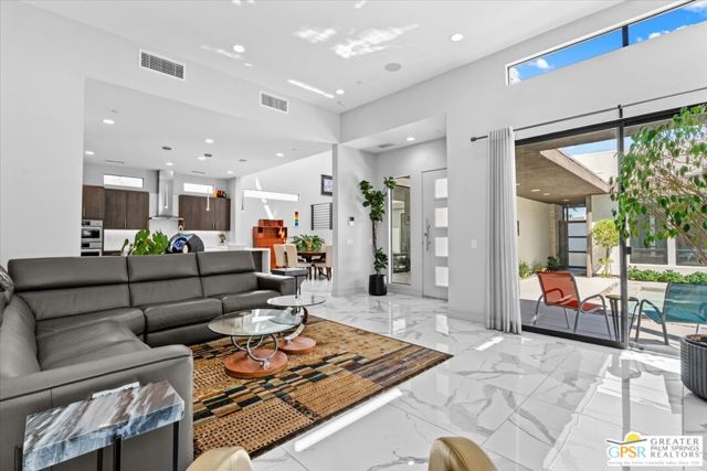 163 Blue Moon Drive, Palm Springs, CA 92262