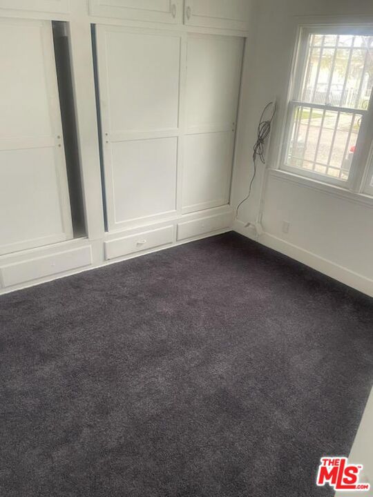 700 E 85th Street, Los Angeles CA: https://media.crmls.org/mediaz/3d3c300b-7ebb-4300-bd90-c1879b4f0694.jpg