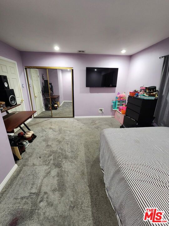 1110 W Vernon Avenue, Los Angeles CA: https://media.crmls.org/mediaz/3d3c466b-9842-49ad-9c42-e8cc79d8c8d7.jpg