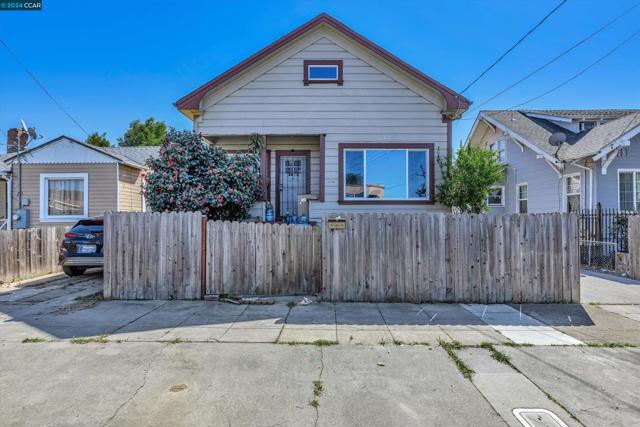 Image 2 for 2018 83Rd Ave, Oakland, CA 94621