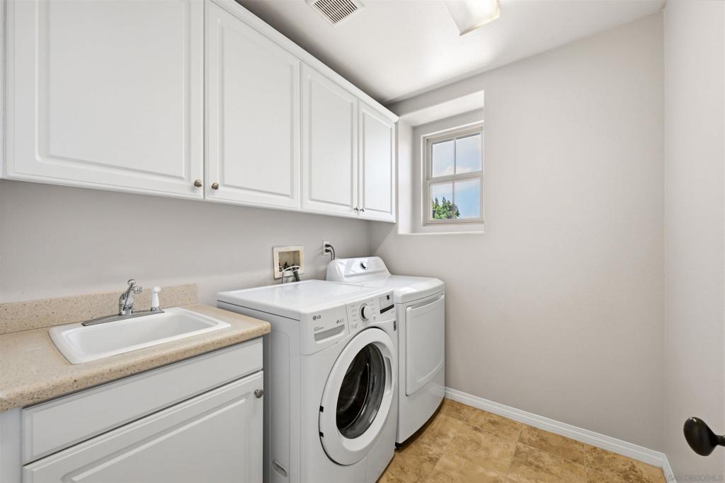 5681 Cullen Crest - photo 20