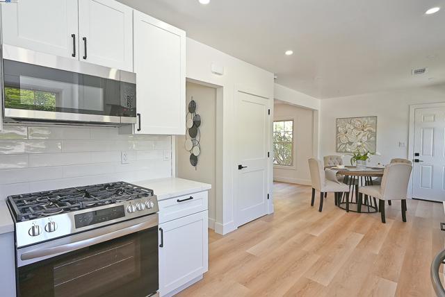 3208 McNutt, Walnut Creek CA: https://media.crmls.org/mediaz/3d3fe848-0fbe-4ed8-816b-fe37675566d2.jpg