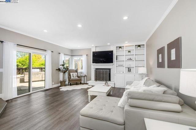 Image 20 of 49 For 2839 Victoria Ridge Ct