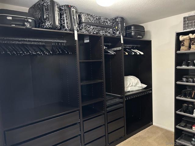 1889 Autumn Ln, Vista CA: https://media.crmls.org/mediaz/3d419e2f-9582-4bb0-b2b8-0f89c14c060e.jpg