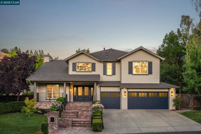 51 Brightwood Cir, Danville CA: https://media.crmls.org/mediaz/3d421f9d-a7d2-4bd4-8b12-1f1042278fbb.jpg