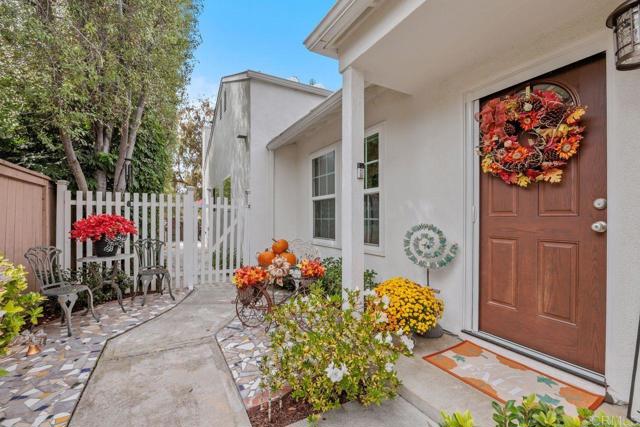 Detail Gallery Image 4 of 42 For 4439 Salisbury Dr, Carlsbad,  CA 92010 - 4 Beds | 2 Baths