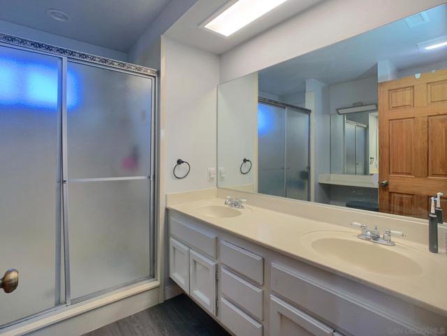 27332 Cool Water Ranch RD, Valley Center CA: https://media.crmls.org/mediaz/3d436b56-52a4-48e5-a768-b5d25058e882.jpg
