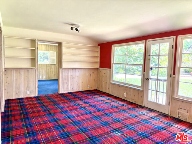 1754 Mandeville Canyon Road, Los Angeles CA: https://media.crmls.org/mediaz/3d44152b-31e1-4ac0-b278-8ad7c043afd1.jpg