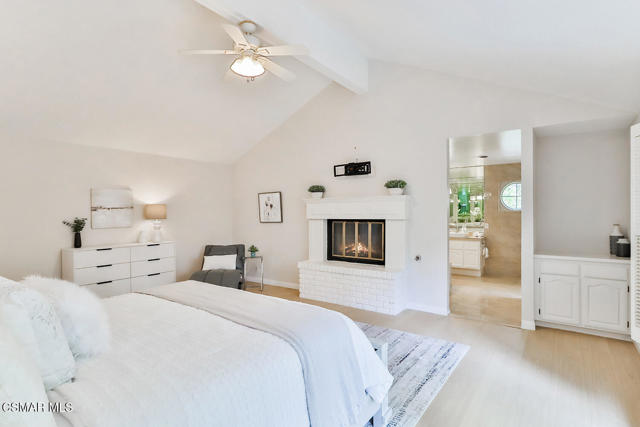 29153 Oakpath Drive, Agoura Hills CA: https://media.crmls.org/mediaz/3d468287-7995-458a-a239-f1342d340edb.jpg
