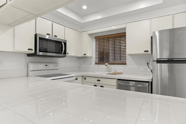 Detail Gallery Image 19 of 42 For 12238 Rancho Bernardo Rd a,  San Diego,  CA 92128 - 1 Beds | 1 Baths