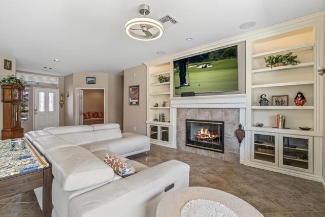 37674 Medjool Avenue, Palm Desert CA: https://media.crmls.org/mediaz/3d47b822-1697-447c-a8ab-98523d0dfaa8.jpg