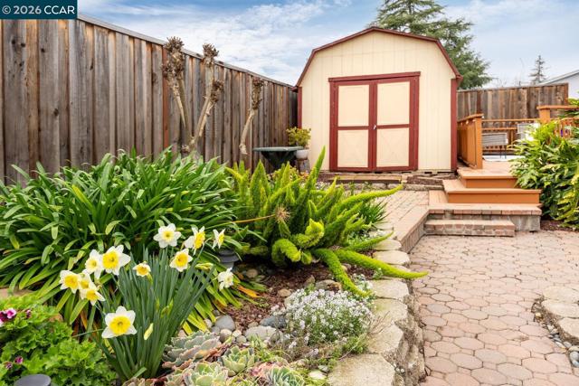 Image 33 of 40 For 5506 Nebraska Dr