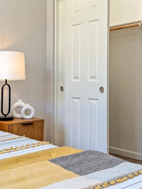 343 Williams Way, Hayward CA: https://media.crmls.org/mediaz/3d48b90a-db74-492c-b1ce-cd6d6a67acac.jpg