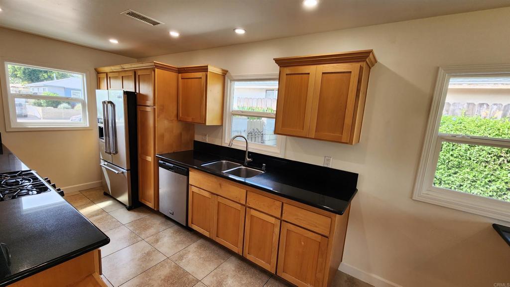 6621 Birchwood Street - photo 7