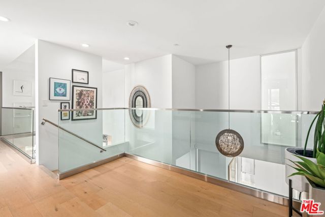 2736 Armacost Avenue, Los Angeles CA: https://media.crmls.org/mediaz/3d4bedd2-9c03-49e3-bd0e-47385bce6804.jpg