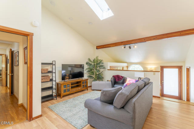 10941 Gurley Lane, Mendocino CA: https://media.crmls.org/mediaz/3d4c5de4-71bf-463c-b11c-0fd26a27b2a6.jpg