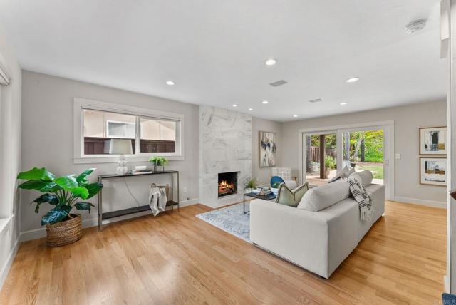 3903 Cadden Way, San Diego CA: https://media.crmls.org/mediaz/3d4c7c6e-e008-4a59-8973-14e1f4a0dd14.jpg