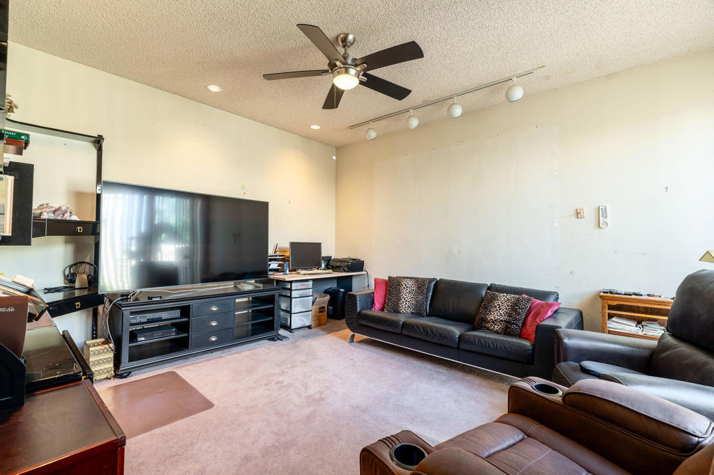 MLS #219138250DA image #24