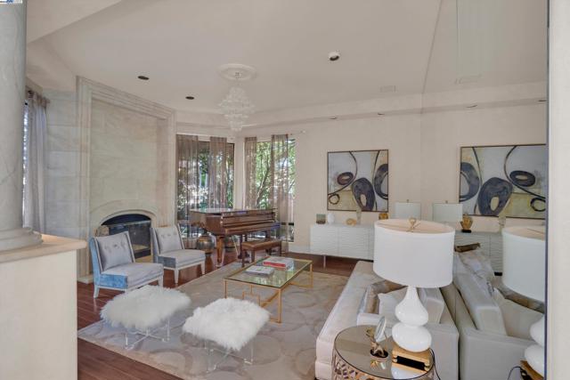 4478 Deer Ridge Road, Danville CA: https://media.crmls.org/mediaz/3d4ca482-78f7-4880-80c2-0e3aa077857c.jpg