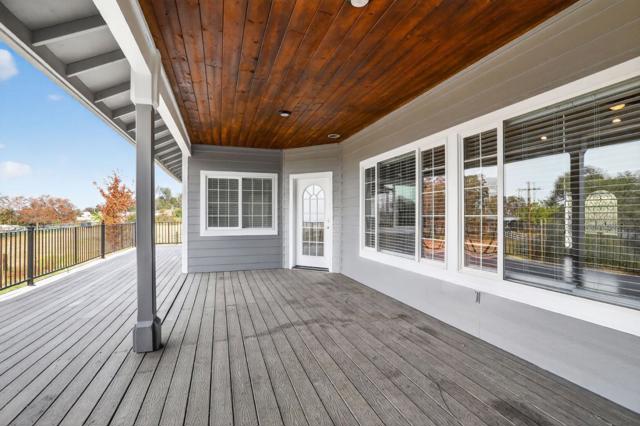 35 Blazeford Gulch, Oroville CA: https://media.crmls.org/mediaz/3d4cae23-ea25-4a23-844e-13be9d56203e.jpg