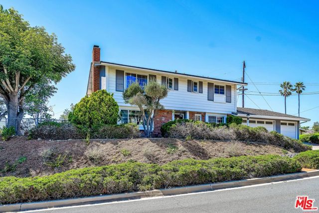 28817 Cedarbluff Drive, Rancho Palos Verdes, California 90275, 5 Bedrooms Bedrooms, ,3 BathroomsBathrooms,Residential,Sold,Cedarbluff,23304789