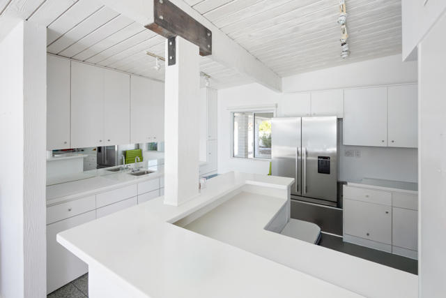 Image 14 of 32 For 620 Camino Real