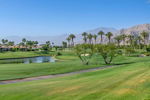 80143 Miramonte Lane, La Quinta CA: https://media.crmls.org/mediaz/3d4ea354-5afd-455c-a89d-7c8cb74496d9.jpg