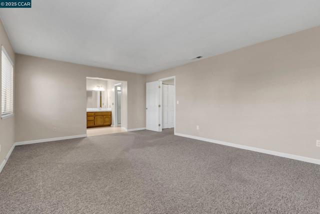 3060 San Miguel Ct, Concord CA: https://media.crmls.org/mediaz/3d4f43fb-14a7-4be7-b0ad-be6eea87d479.jpg