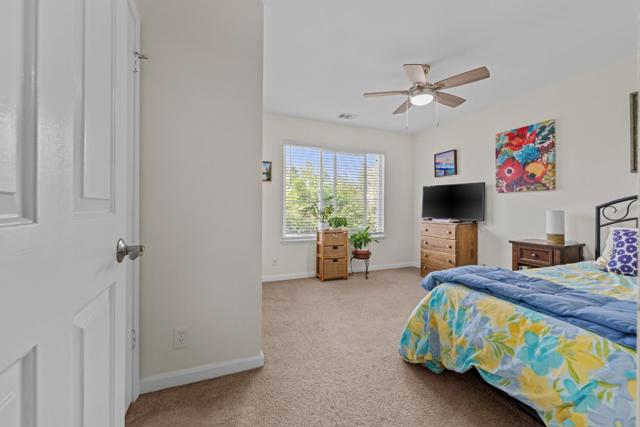 441 Tierra Del Sol, Hollister CA: https://media.crmls.org/mediaz/3d504cde-1638-4a03-a041-40f238eed6fe.jpg