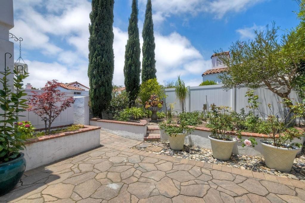 4710 Majorca Way - photo 5
