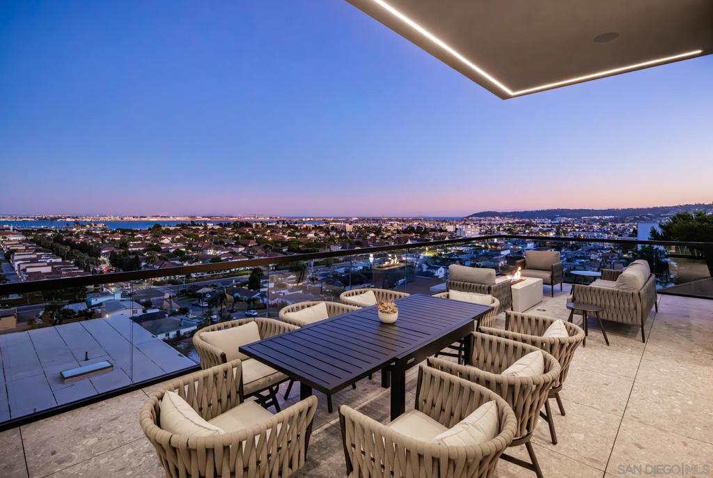 2035 Evergreen St - photo 6