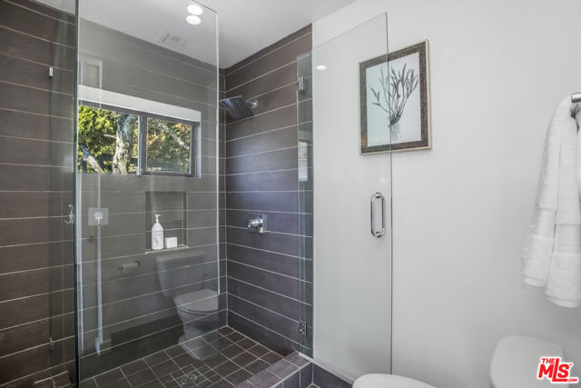 8506 Magnolia Drive, Los Angeles CA: https://media.crmls.org/mediaz/3d50c754-e3a5-4293-b6a6-34f9a0222abd.jpg