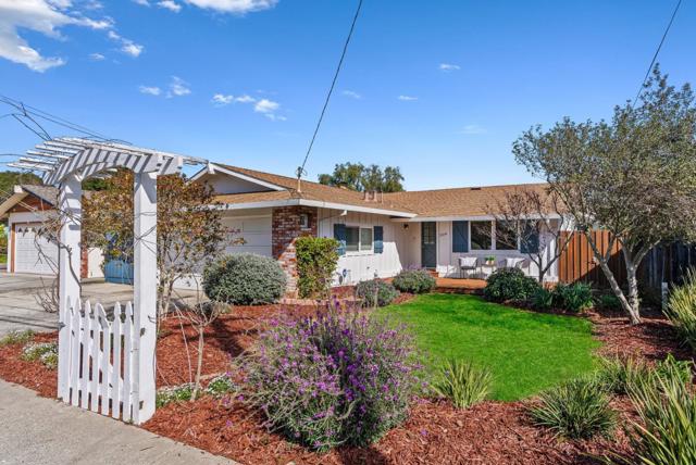 306 Frederick Street, Santa Cruz CA: https://media.crmls.org/mediaz/3d517fd3-ece8-4980-a8af-ca1df6cb863a.jpg