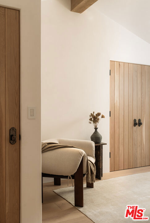 4200 Marina Drive, Santa Barbara CA: https://media.crmls.org/mediaz/3d51bf41-38ab-459b-89d6-6bbe97fd3748.jpg