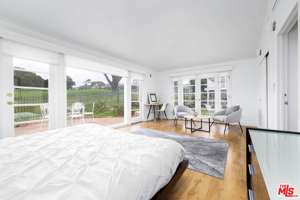 1110 Muirlands Drive - photo 17