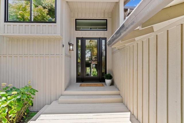 406 Belle Monti Court, Aptos CA: https://media.crmls.org/mediaz/3d53ce90-ef88-4a2b-87e3-a195e895ff08.jpg