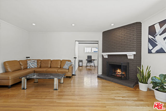 Image 4 of 35 For 5314 Nestle Avenue