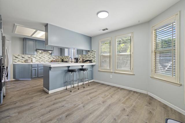 Image 13 of 40 For 2604 Snyder Avenue