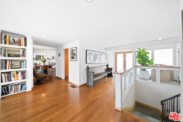 3162 Durand Drive, Los Angeles CA: https://media.crmls.org/mediaz/3d563455-9731-4e38-b348-bc47617a2360.jpg