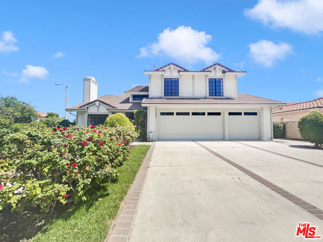 7840 Hillary Drive, West Hills CA: https://media.crmls.org/mediaz/3d56afc1-9335-46d0-84bc-8d786304def3.jpg