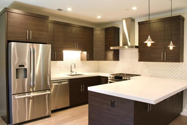 701 2nd Avenue #6, San Mateo CA: https://media.crmls.org/mediaz/3d56dda9-36a2-4376-998b-8cfbd3bf9a40.jpg